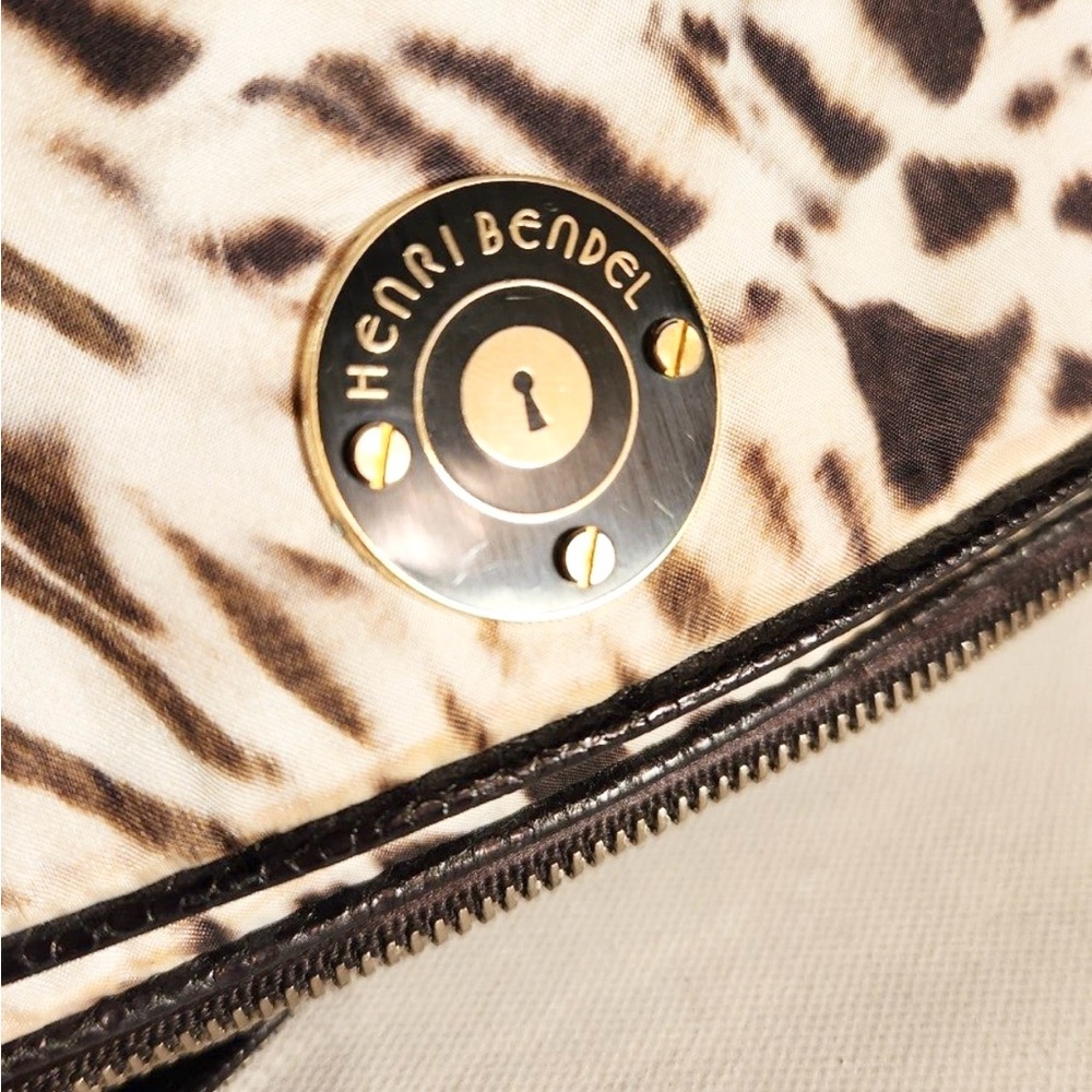 Henri Bendel Expandomatic Crossbody Bag NWOT - Picture 4 of 8